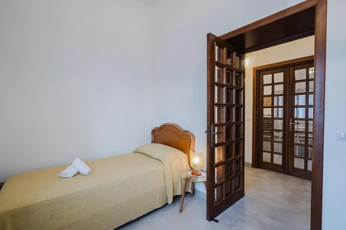 Affittasardegna- Portico Delle Rose Apartment Castelsardo Italy