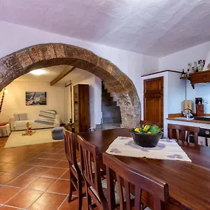 Esclusiva Dimora Storica: Medieval Heart Retreat Castelsardo